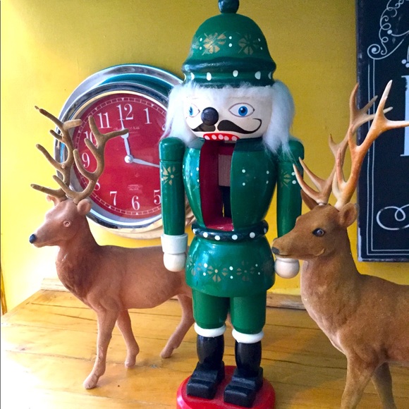 VINTAGE WOODEN NUTCRACKER GOEBEL FATHER WINTER 14โ
